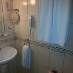 Отель Avlonya 3*
